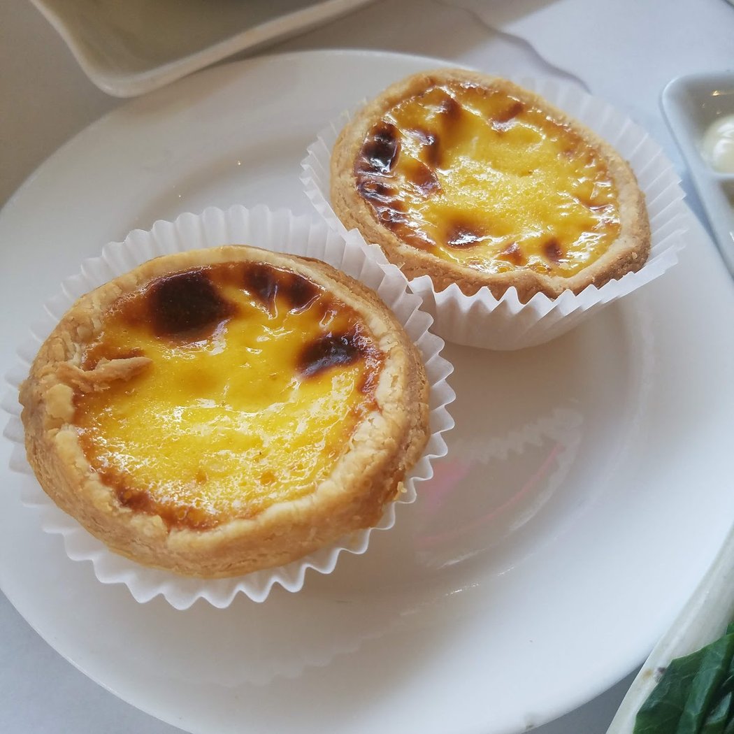 Tin's Teapot Bistro 1
