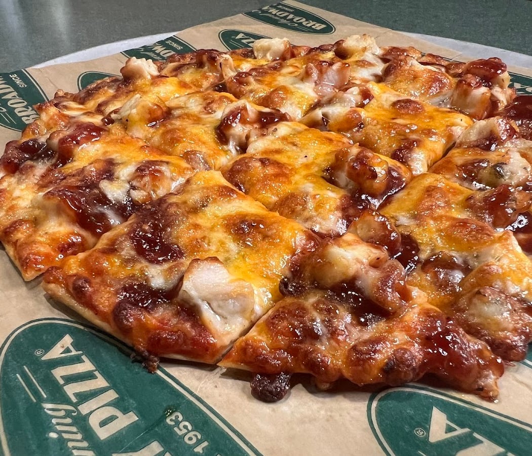 Broadway Bar & Pizza 3