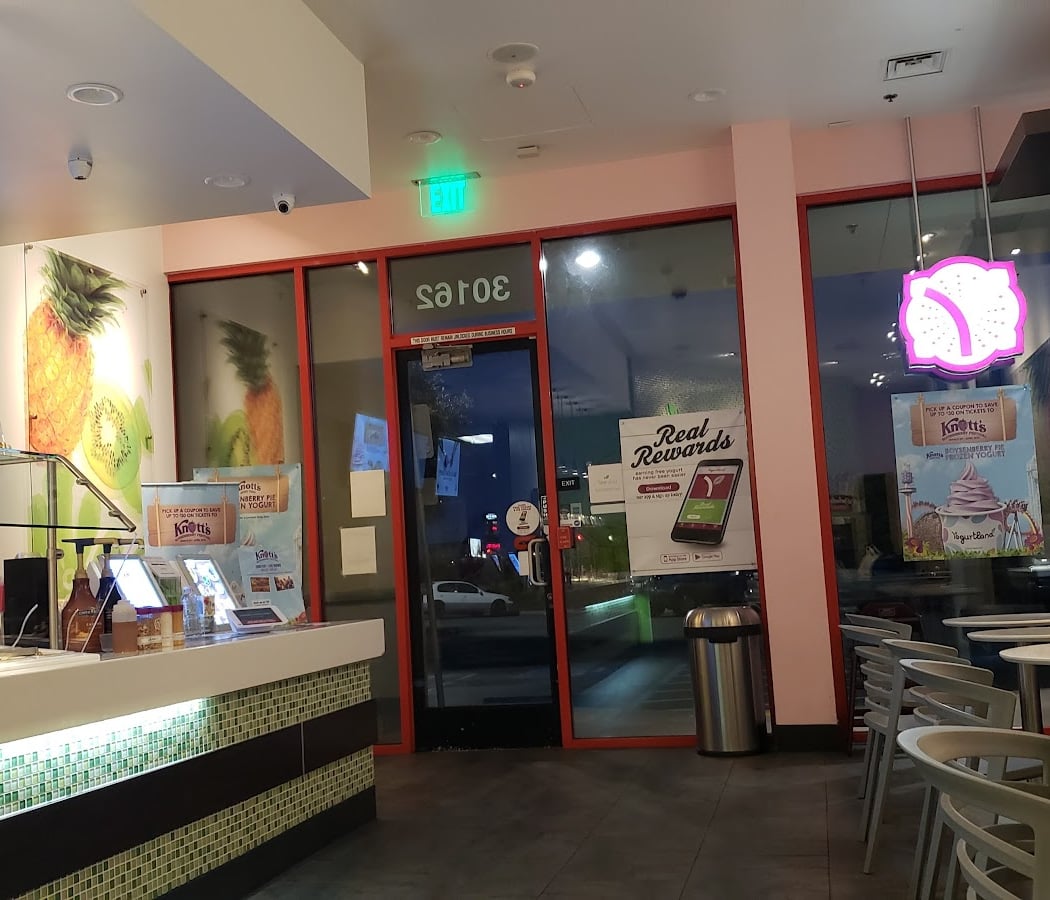 Yogurtland Hayward 2
