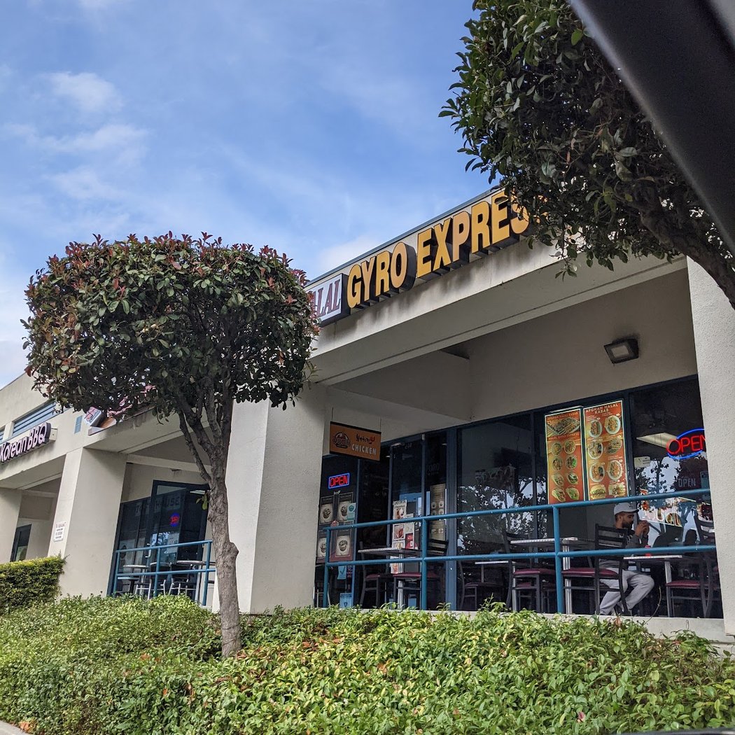Halal Gyro Express & Kebabs 2