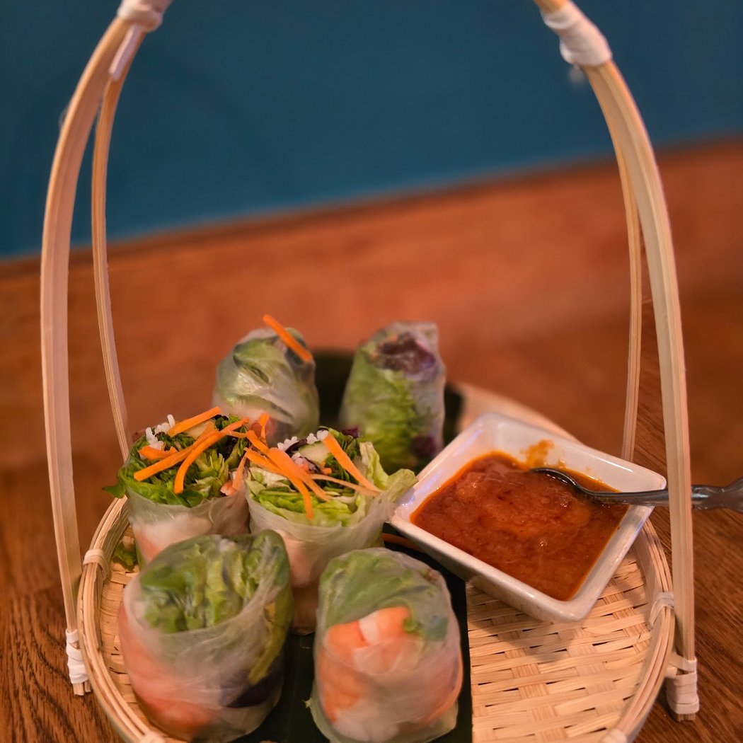 Louder Restaurant 1