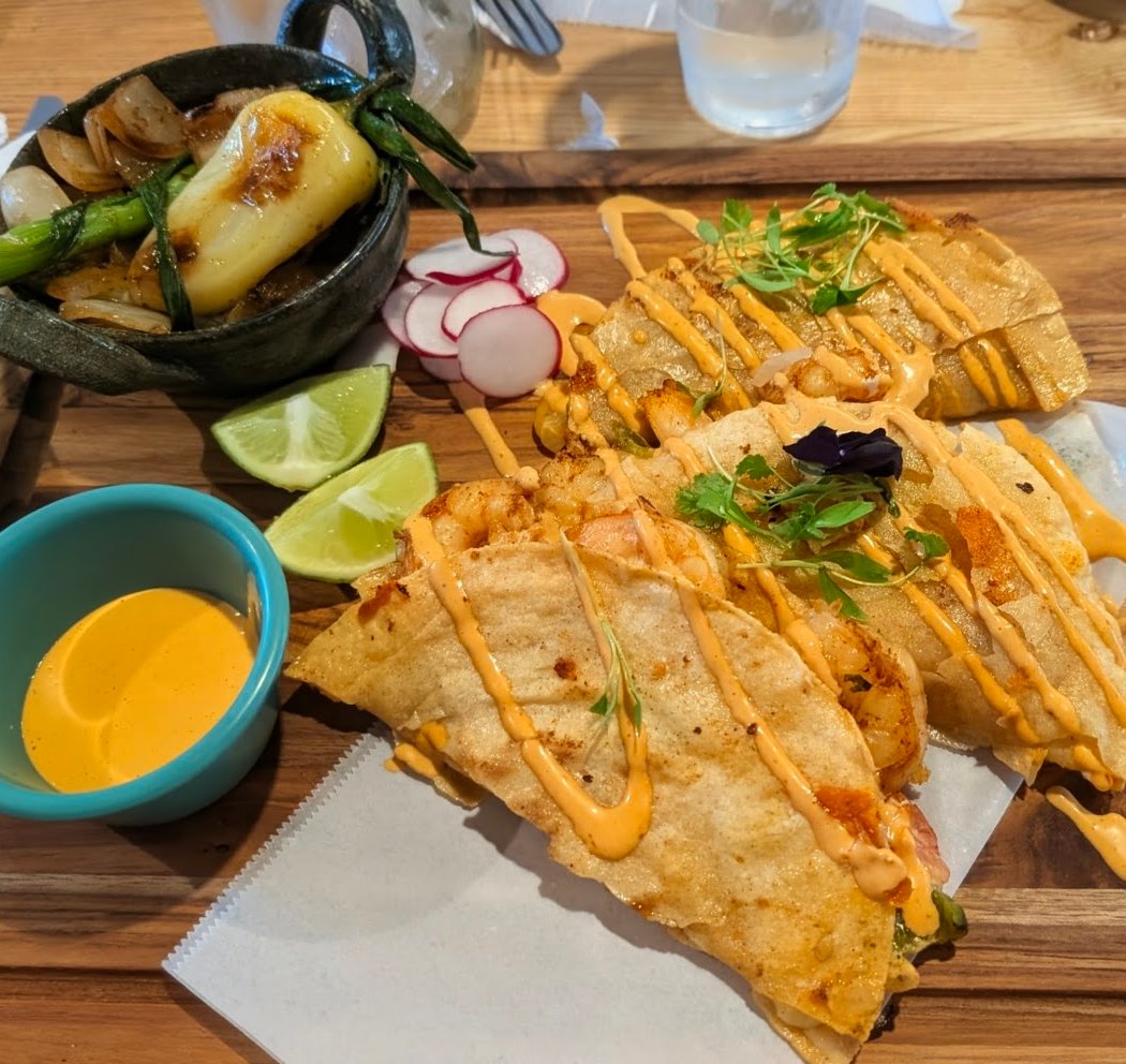 Chingadazos Taqueria & Bar 2