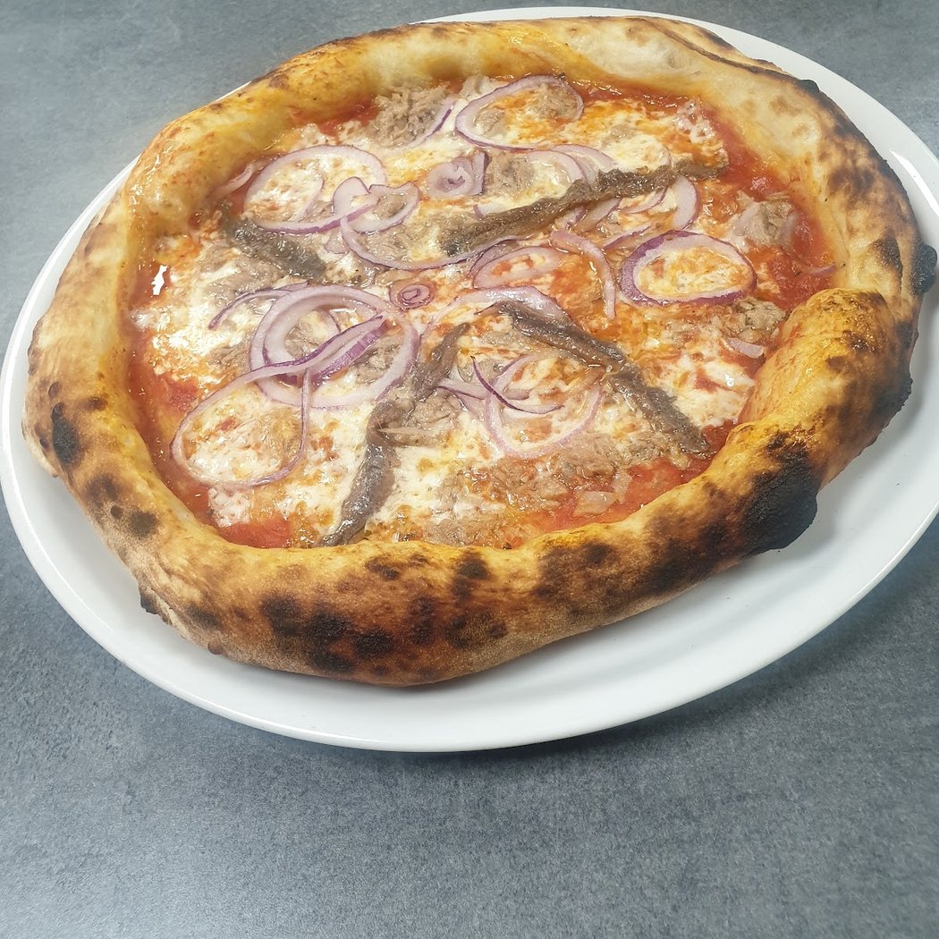 Di Napoli pizza 2