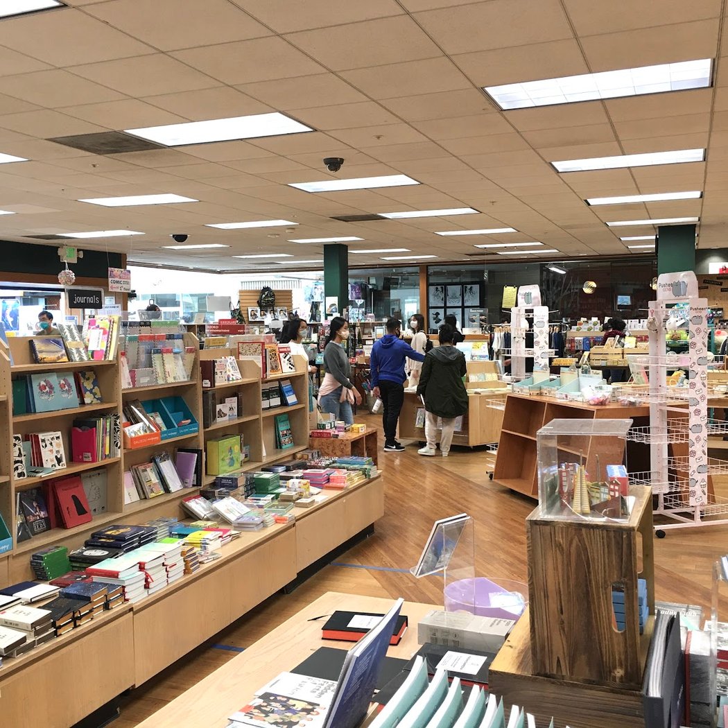The Guy She Was Interested In Wasn’t a Guy at All - Kinokuniya Worldwide POP-UP 3