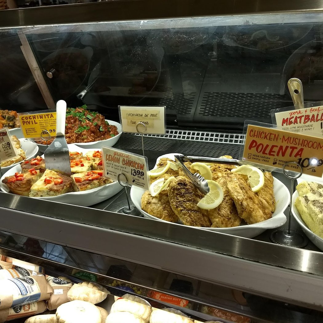 Canyon Market 3