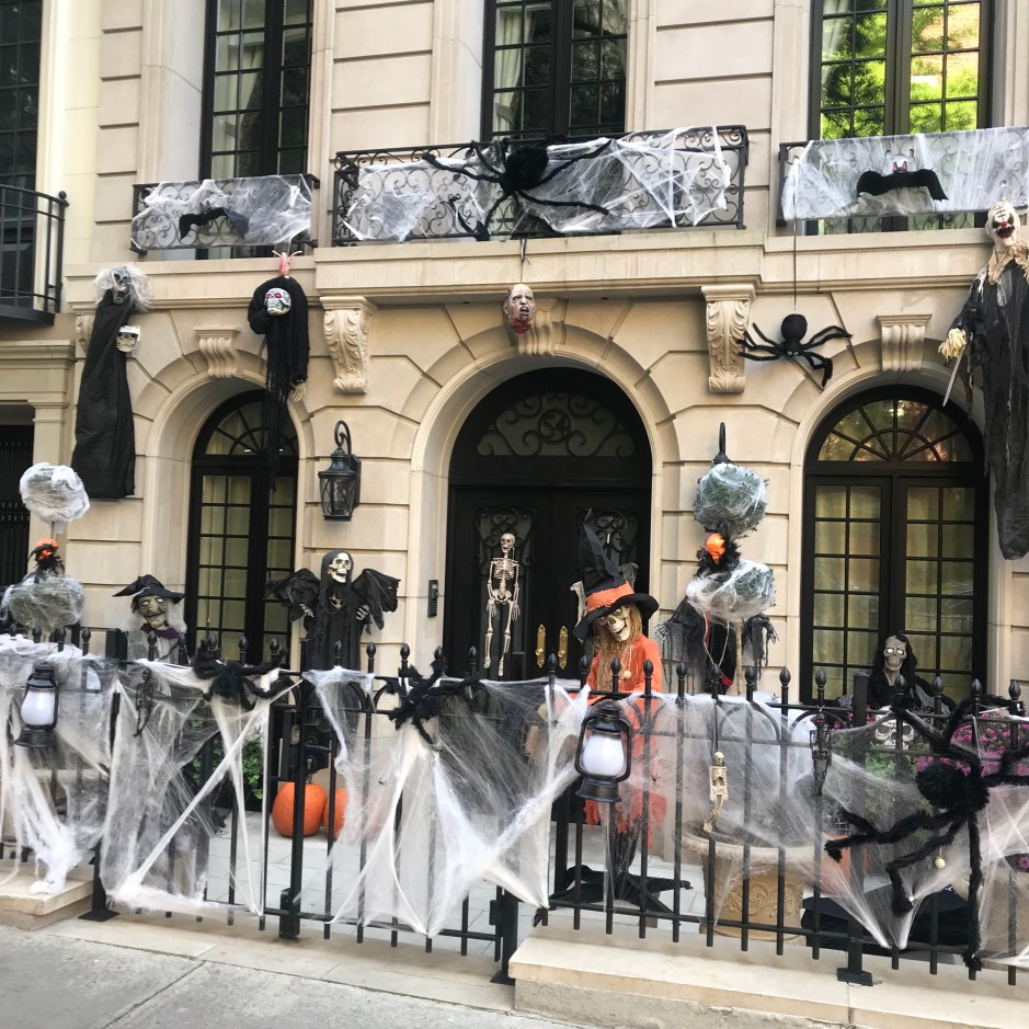 Halloween Decorations Extravaganza 1