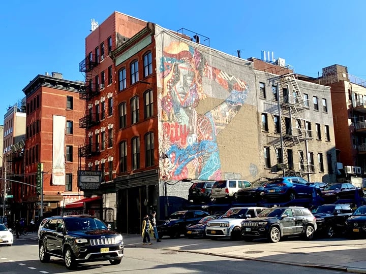 Big city of dreams - Tristan Eaton graffiti 2
