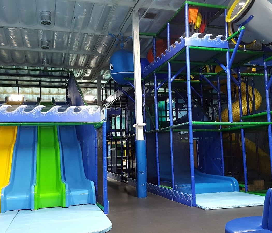 La Petite Playhouse 2