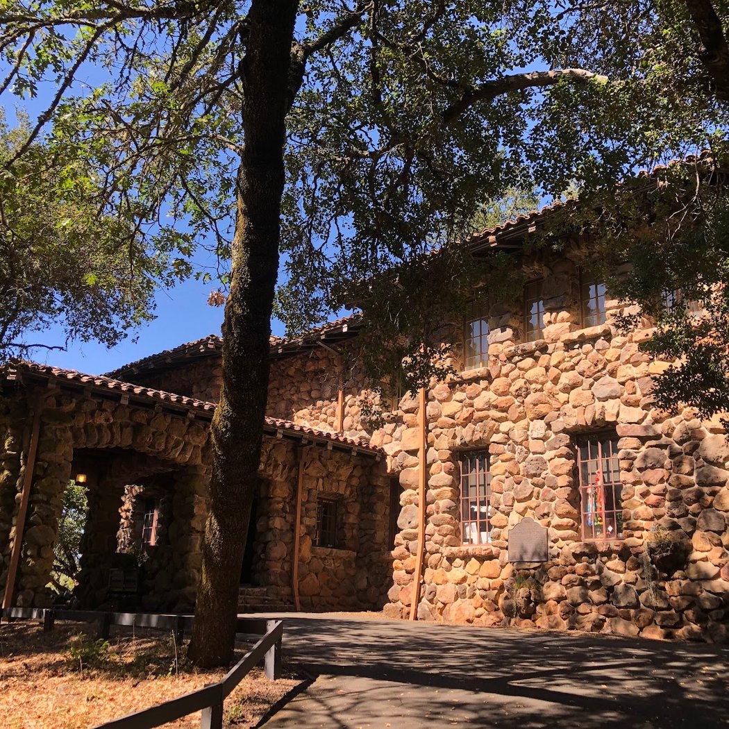 House of Happy Walls Museum 2