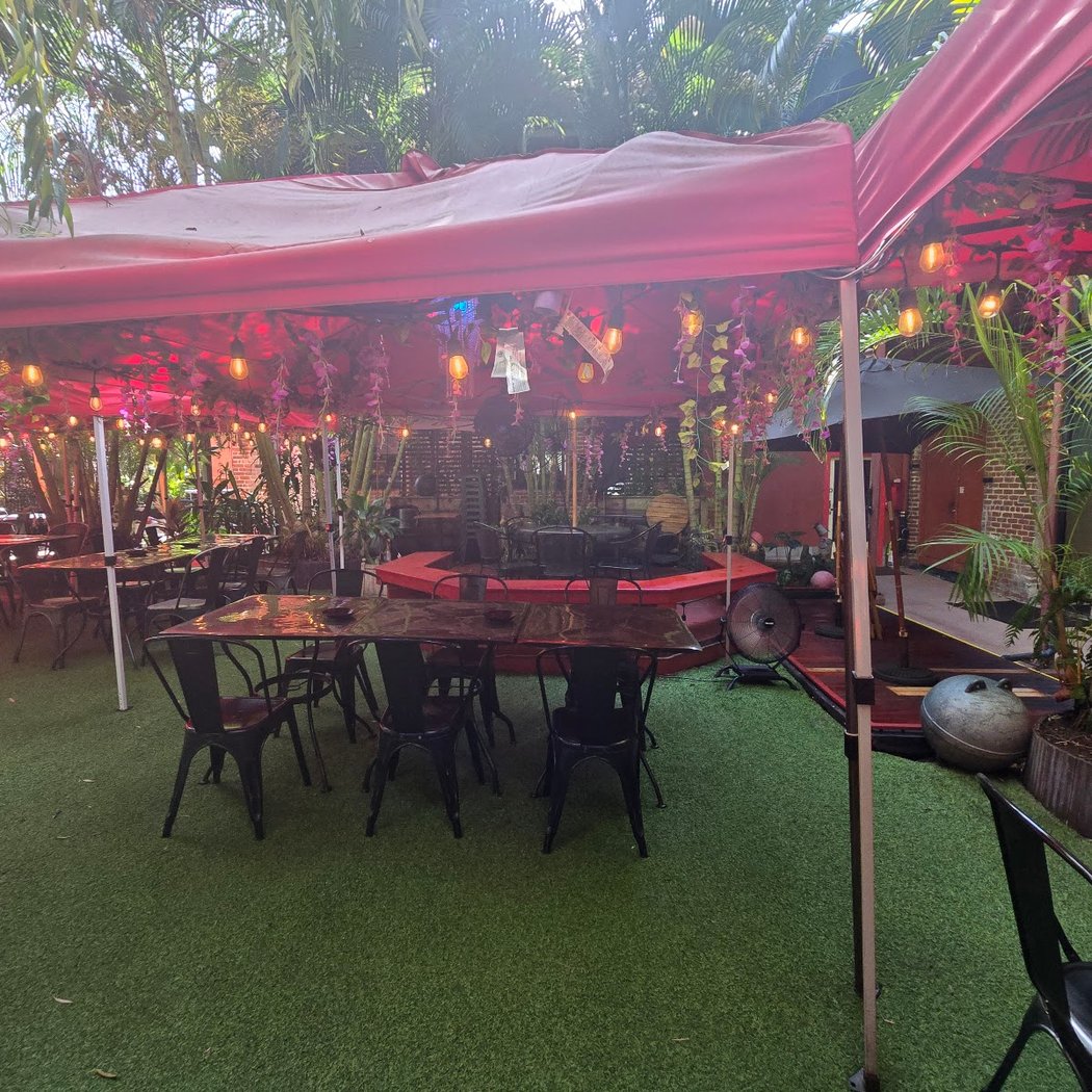 Olay's Thai Lao Cuisine 3