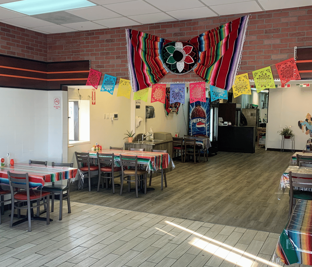 3 Hermanos Mexican Restaurant 2