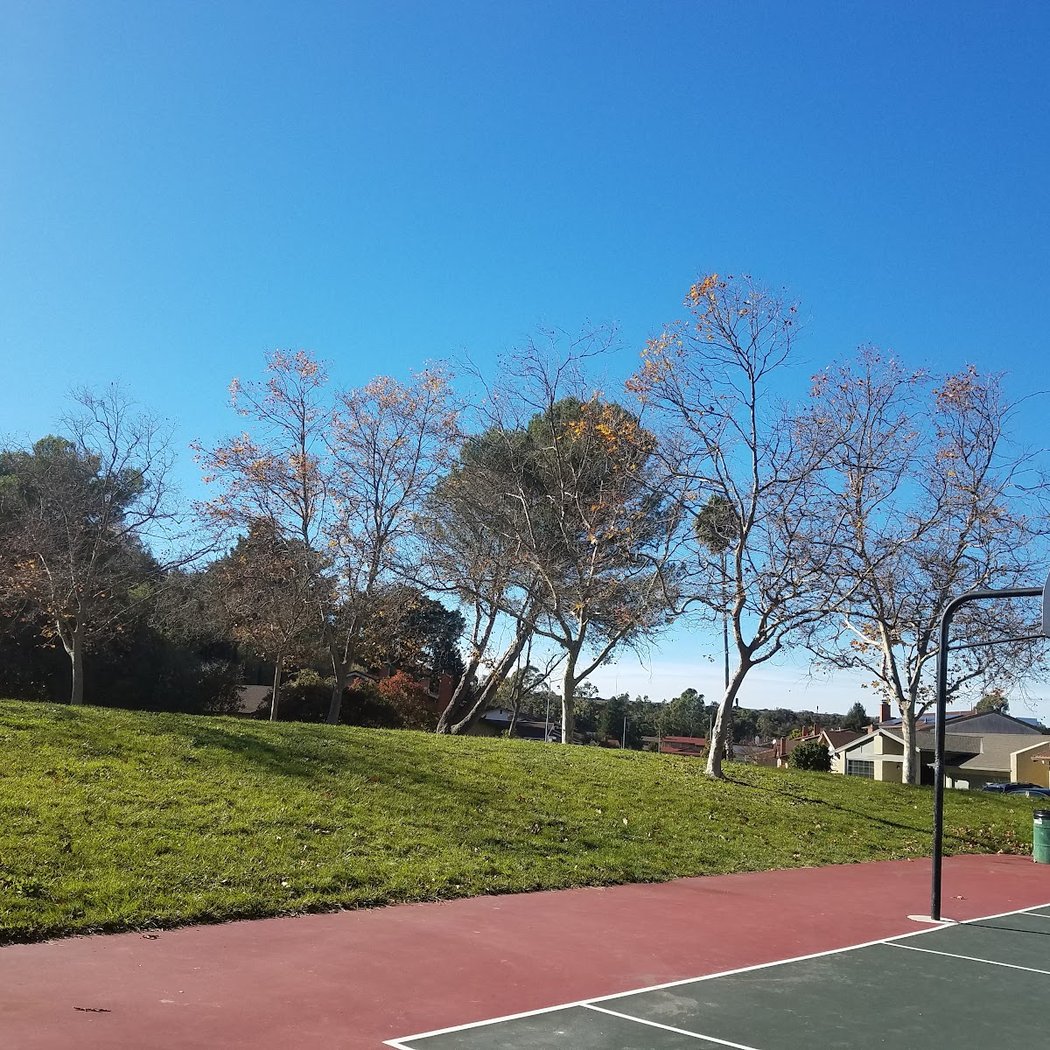 Hilltop Green Park 2