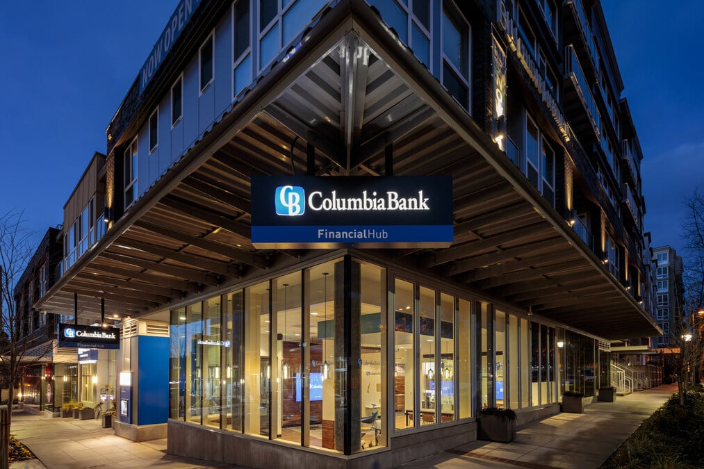 2026 Ribbon Cutting: Columbia Bank 2