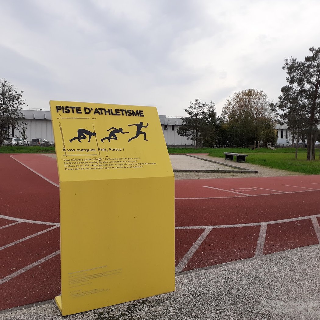 Piste d'athlétisme 3