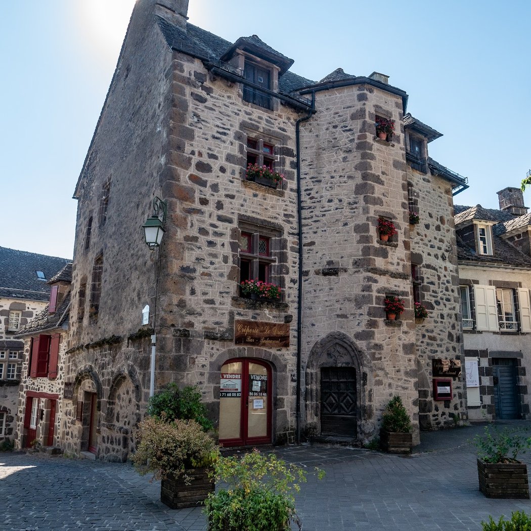 Salers - village médiéval 3