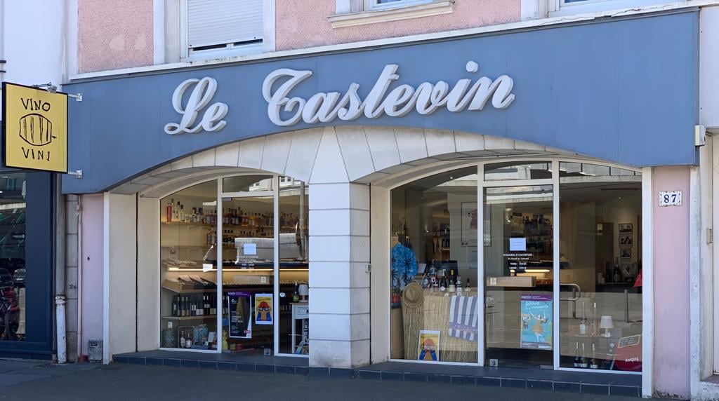 VINO VINI - LE TASTEVIN 2