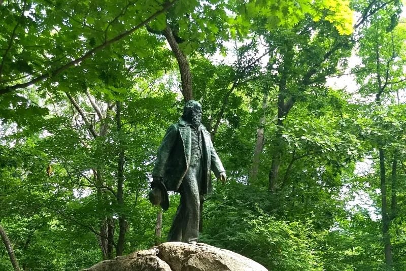 Walt Whitman Park 1