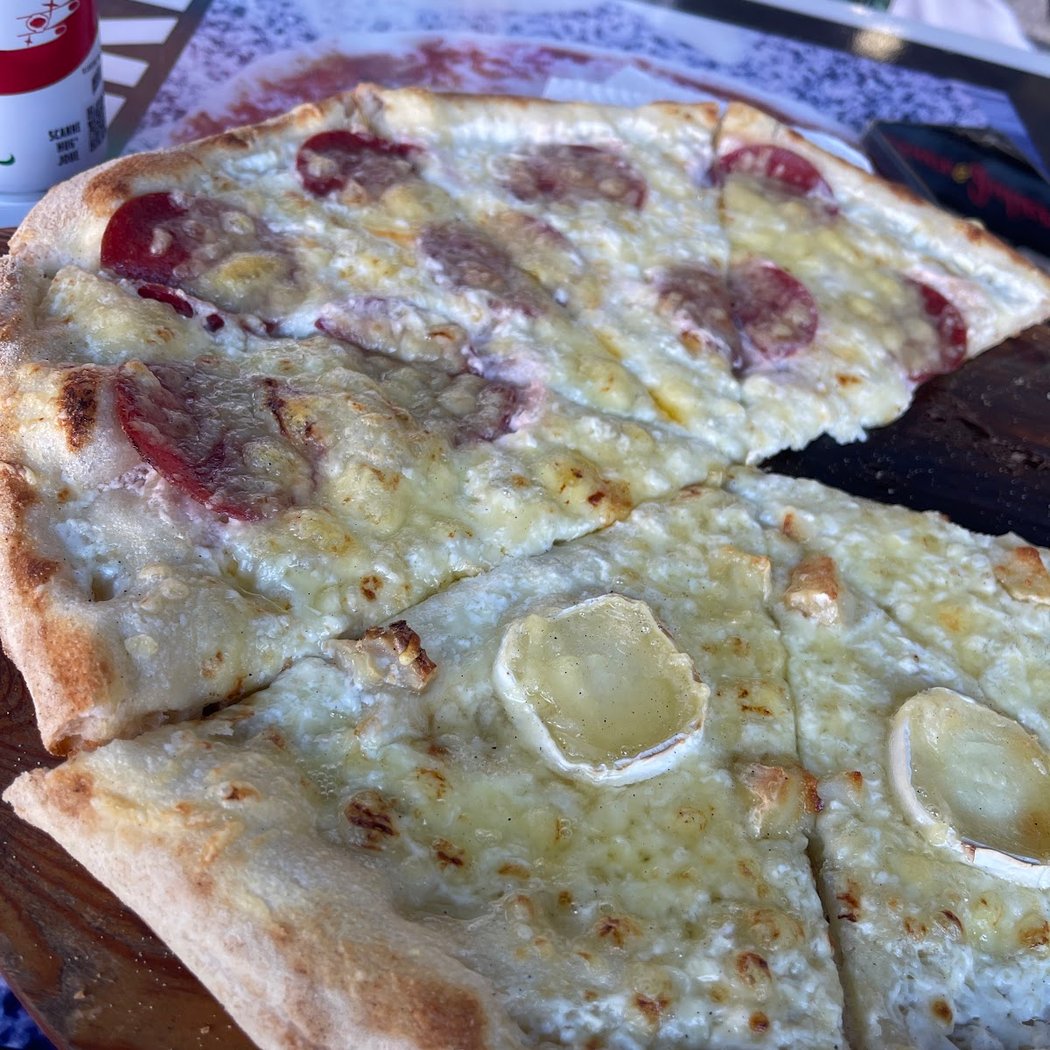 Gioia Pizzeria Cour Julien 1