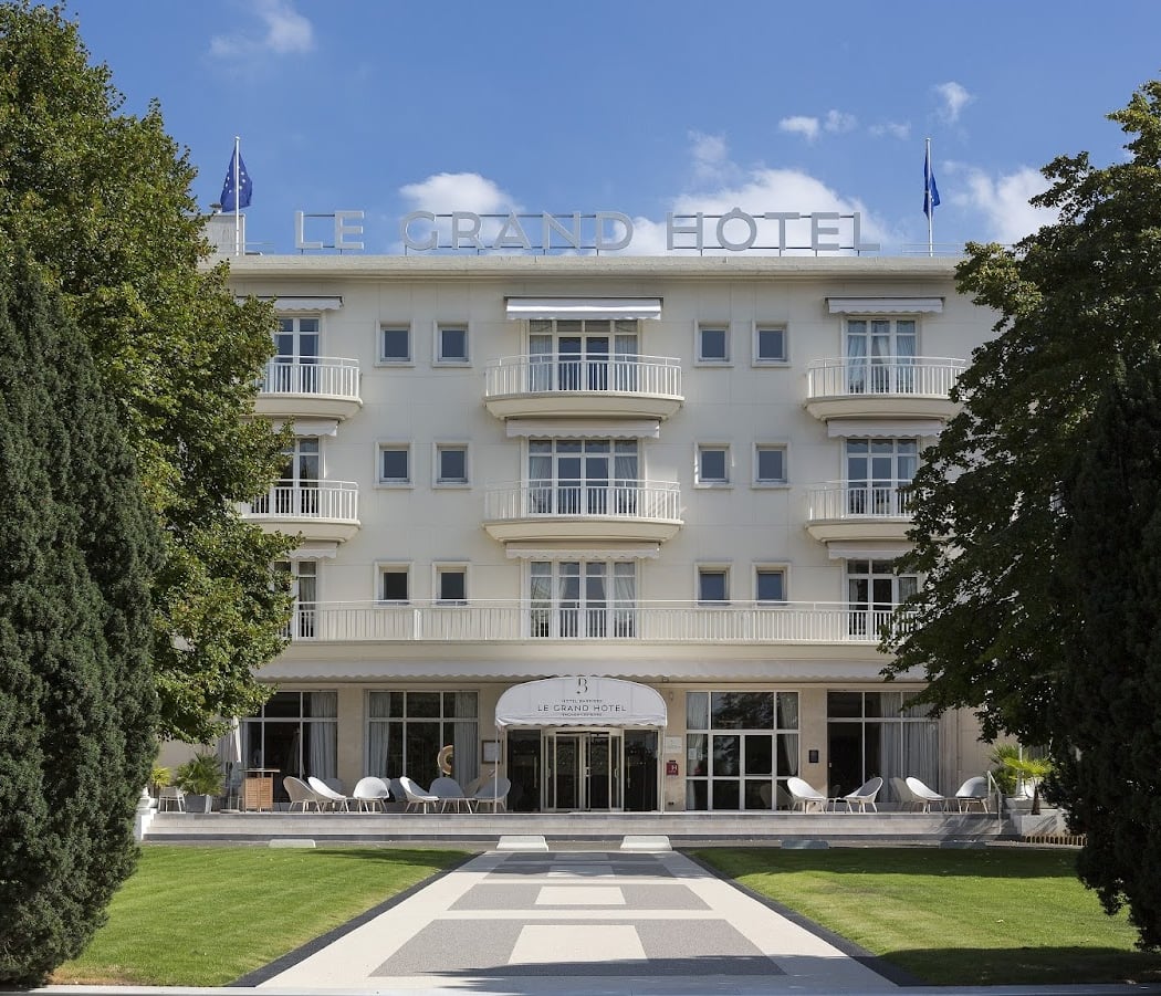Hôtel Barrière Le Grand Hôtel Enghien-les-bains 2