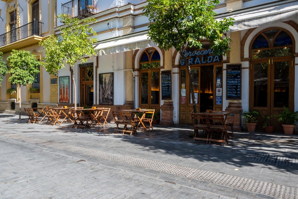 Cervecería Giralda Bar 3