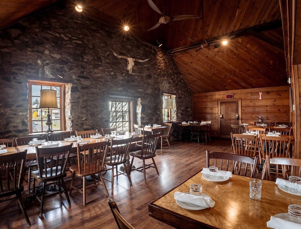 The Four Dogs Tavern 4