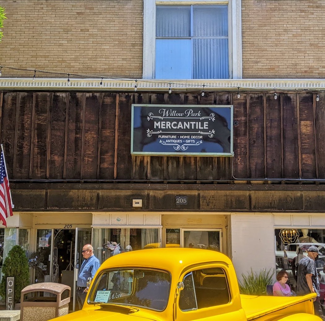 Willow Park Mercantile 2