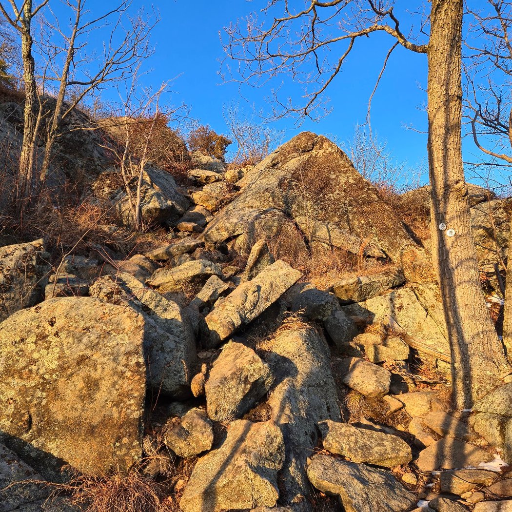 Mount Beacon Rock Scramble 2