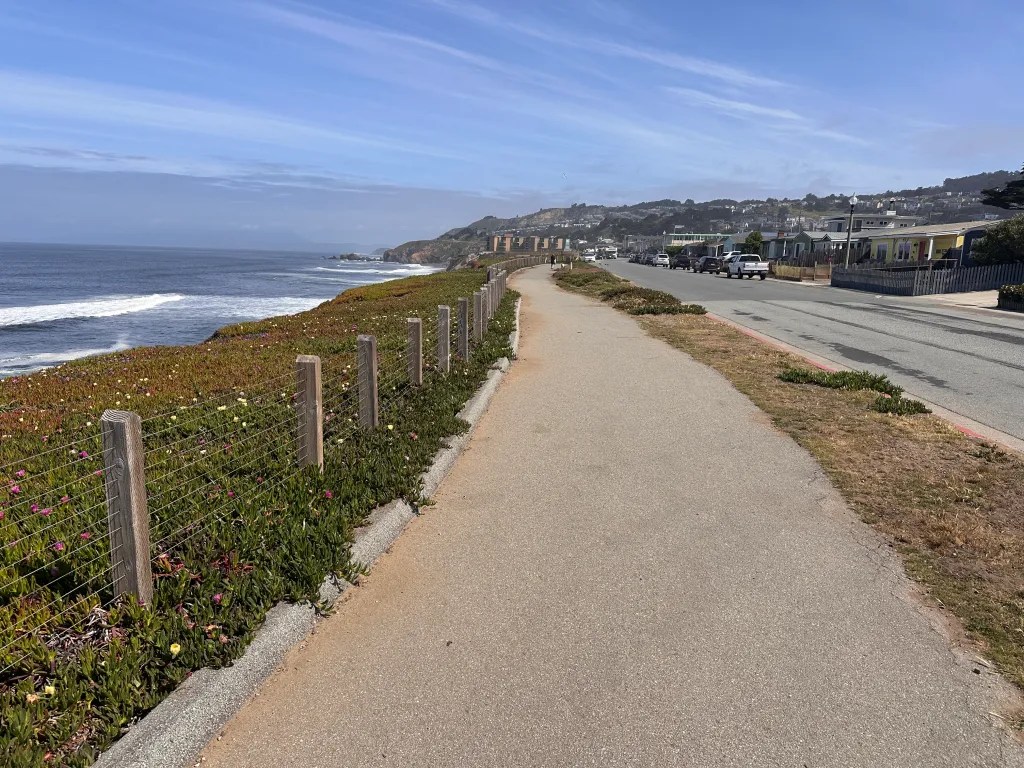 Esplanade Beach Overlook Trail 2