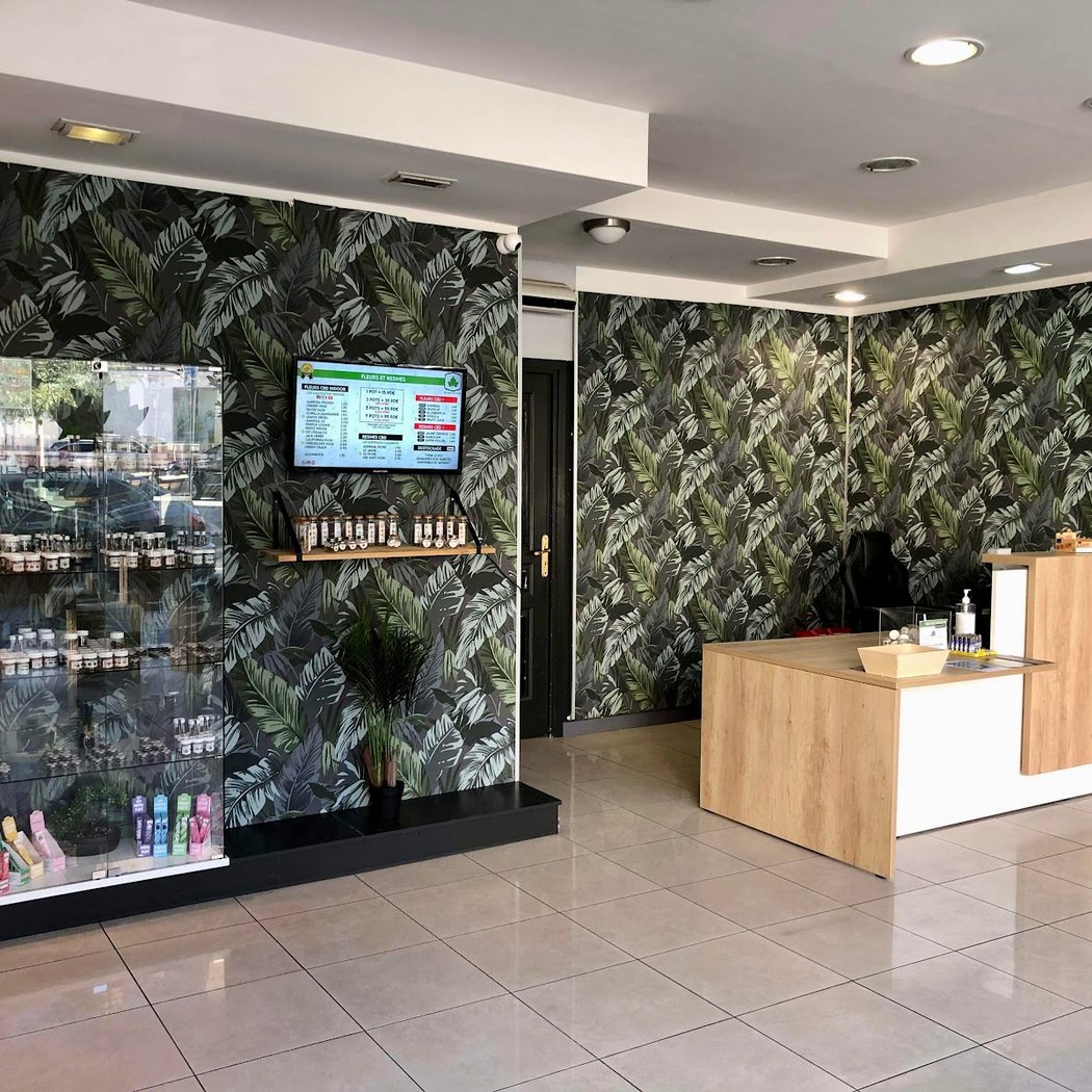 CBD Soissons - The Green Next Door - CBD shop 3