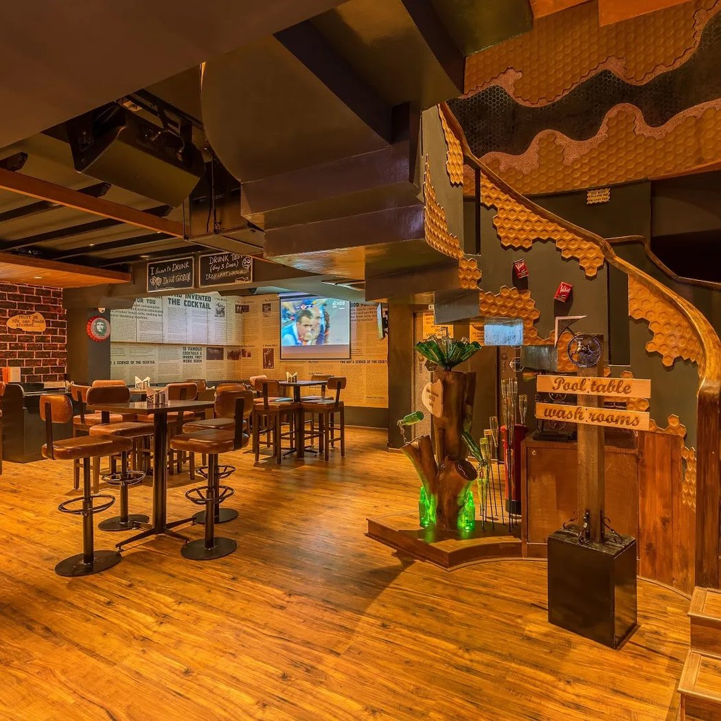 B-Hive Pub 3