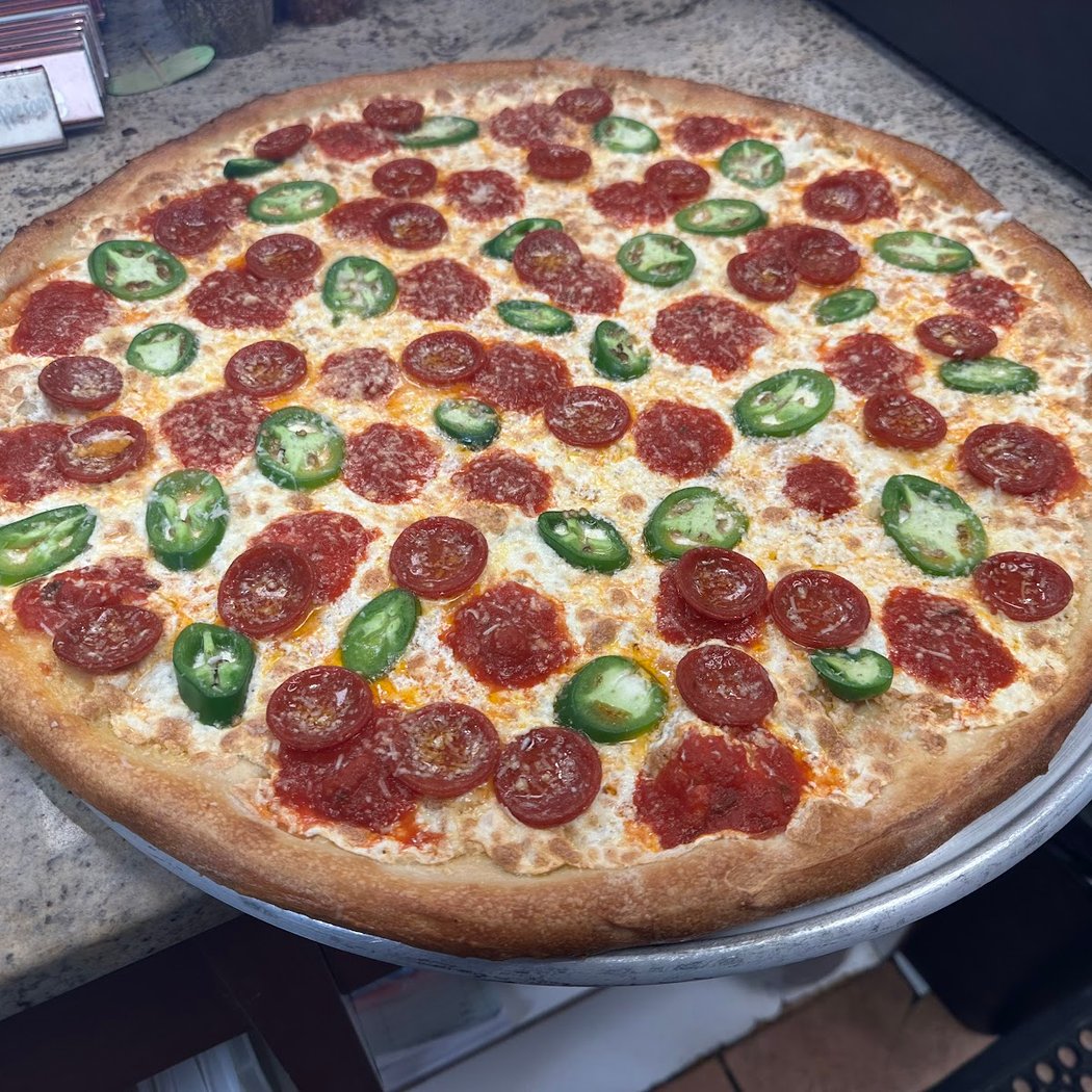 Freddy's Pizzeria. 1