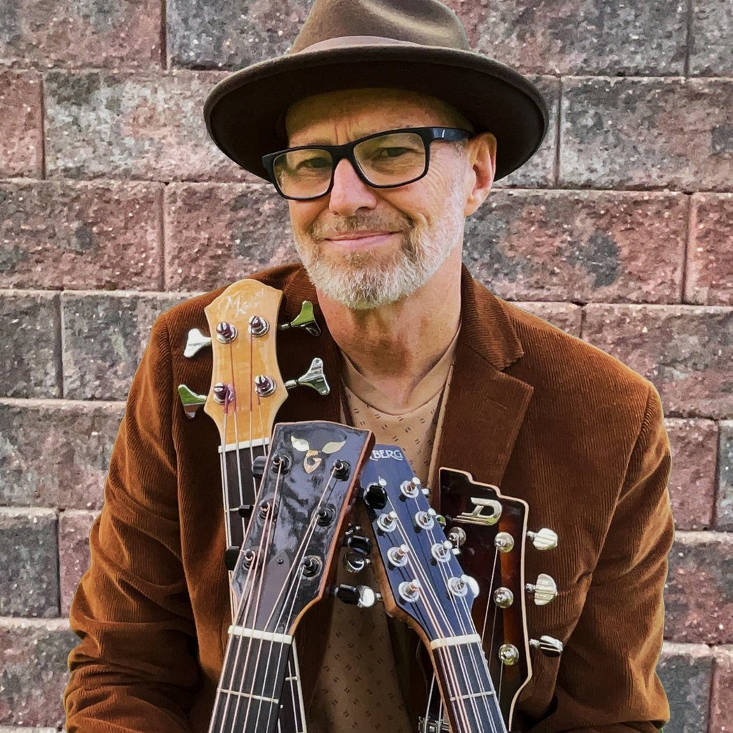 Happy Hour: Andy Baker 1