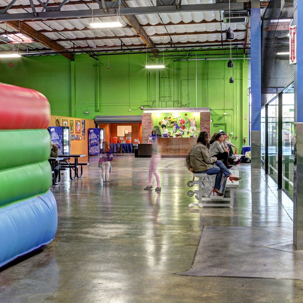 SportsHouse 3