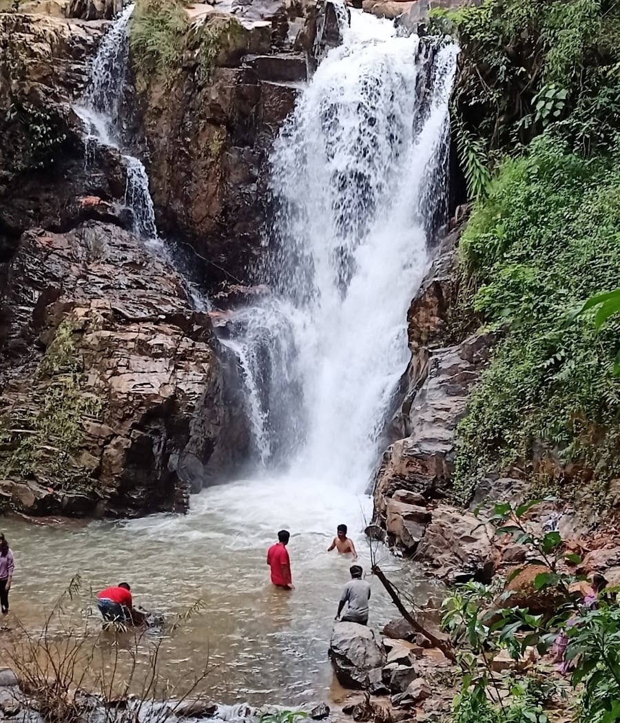 Kodige Falls 3