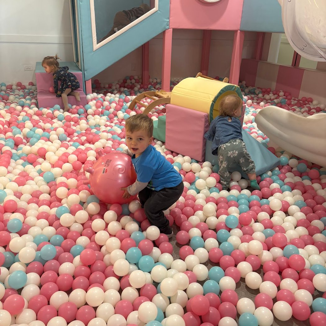 Dreamland Kids 1