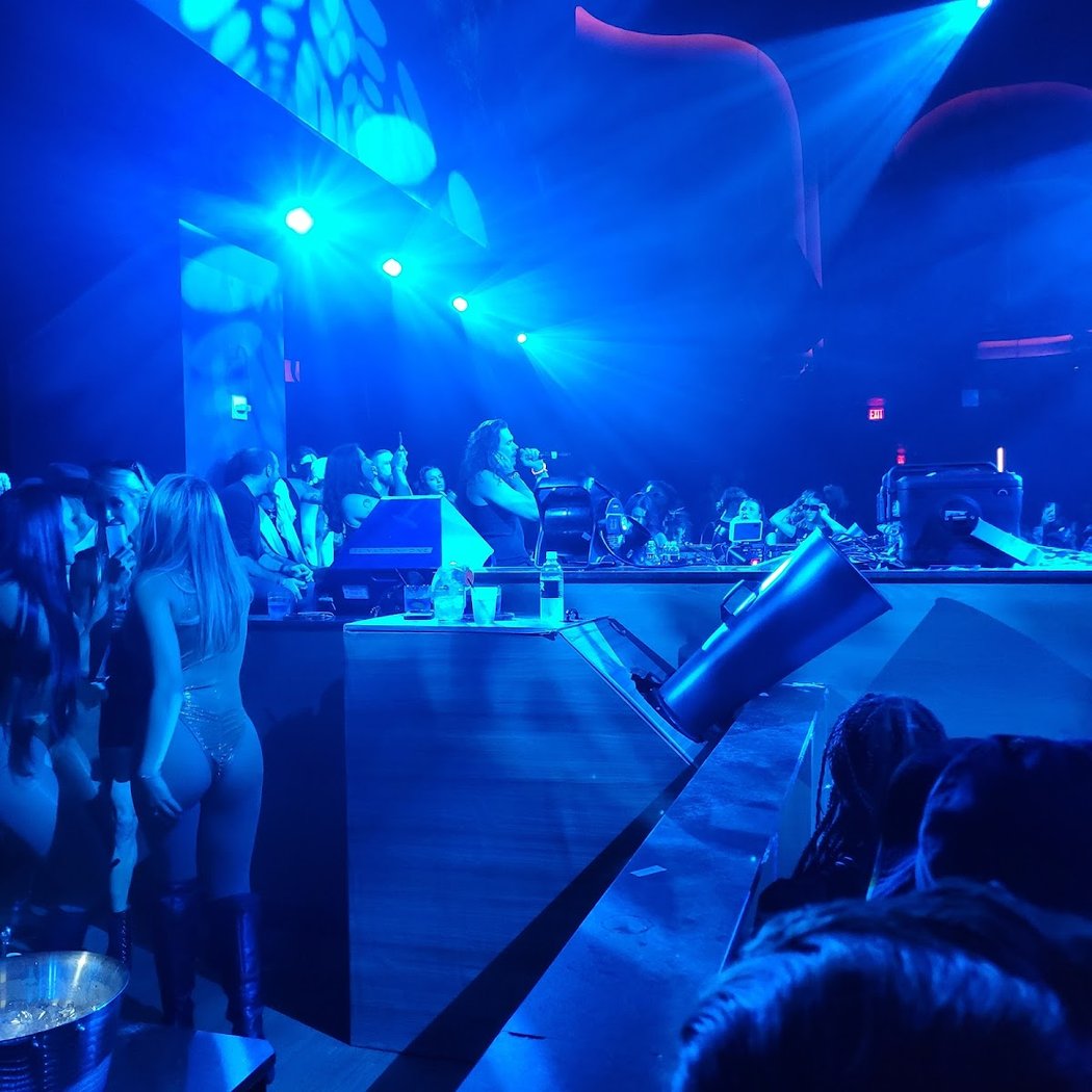 DAER Dayclub & Nightclub 2