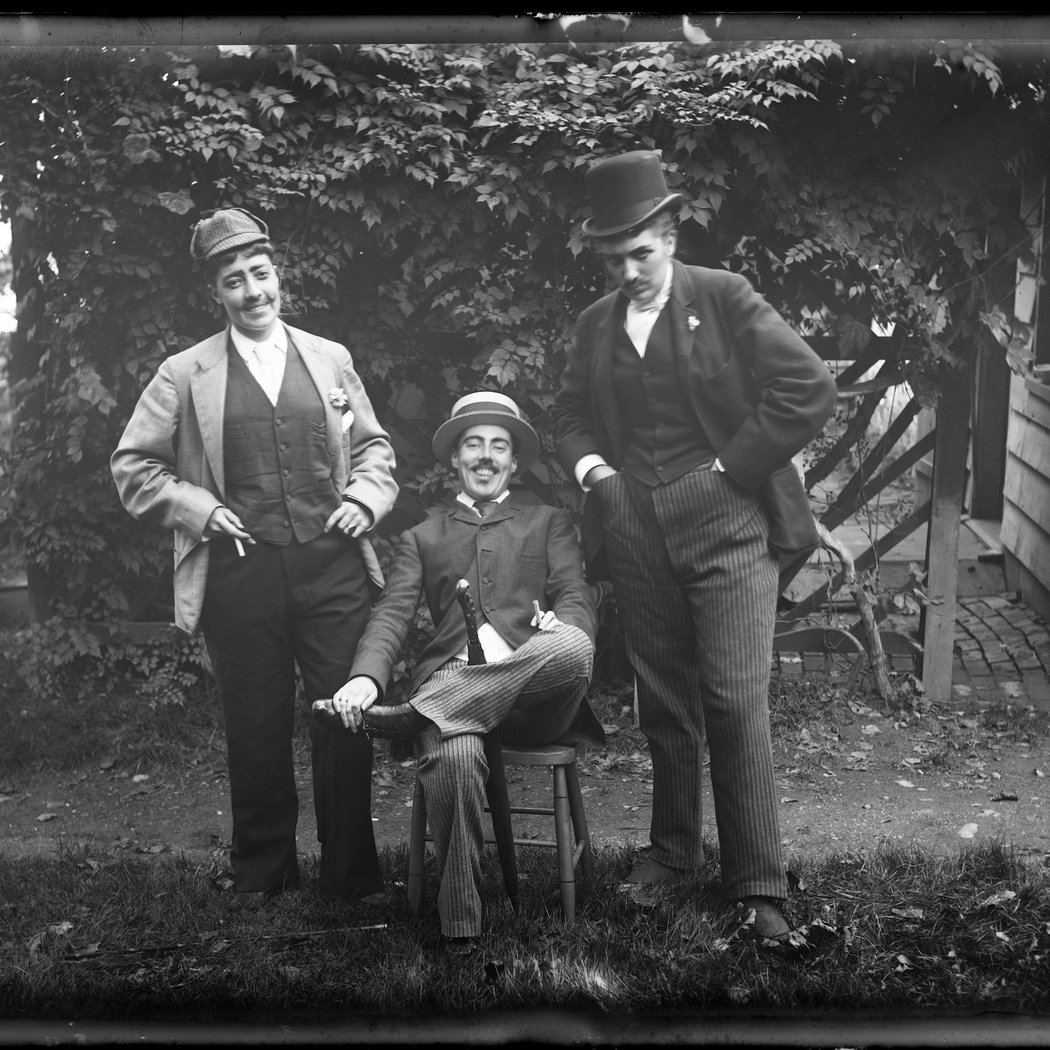 Alice Austen and Friends 1