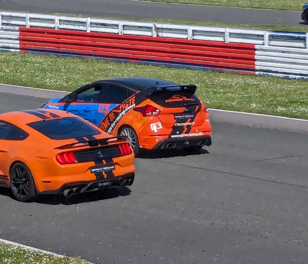 Stage de Pilotage de voitures GT 1