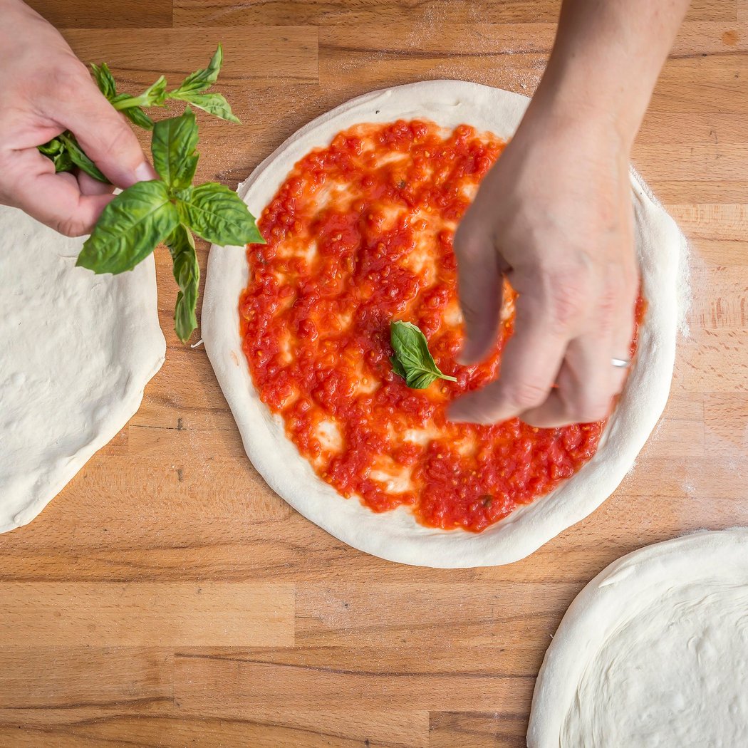 Hands-On Pizza Making Experience 1