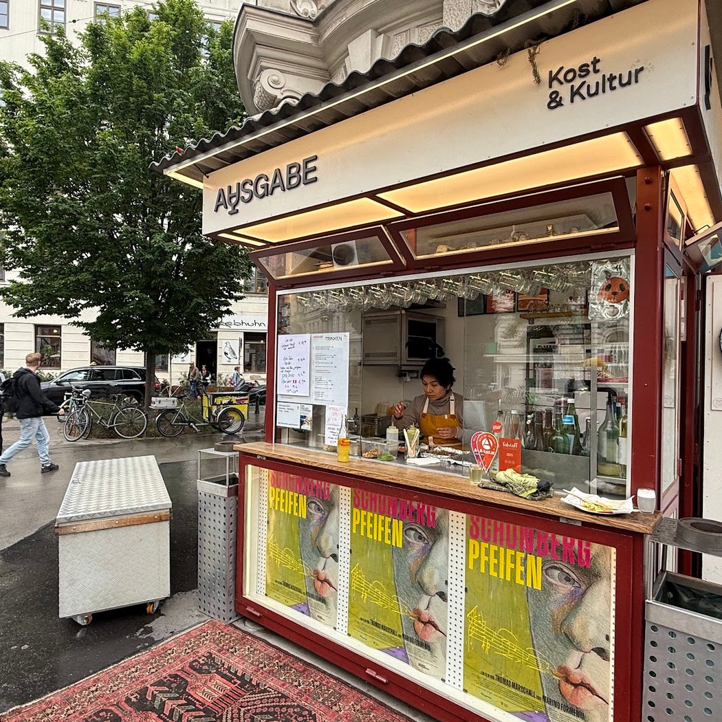 Oatly pop-up café 4