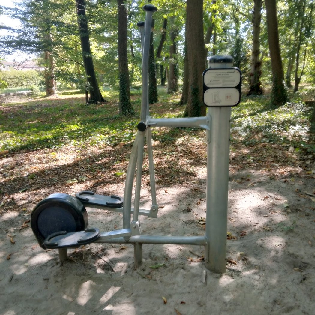 Aire de jeux - Bois des cheminots (avenue Pompidou) 3