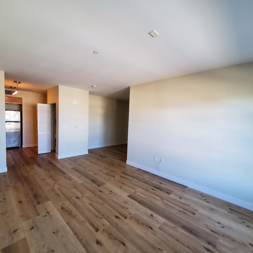 888 Seventh Street Condos 3