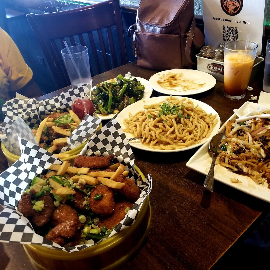 Monkey King Pub & Grub 4