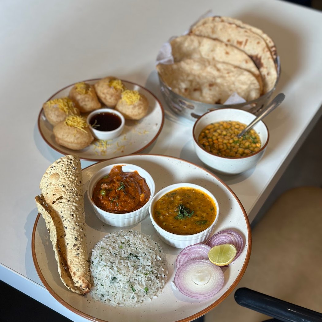 Masala Love & Co 1