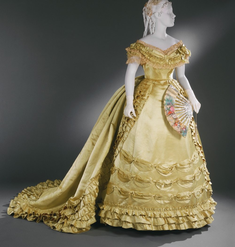Worth, Inventer la haute couture 3