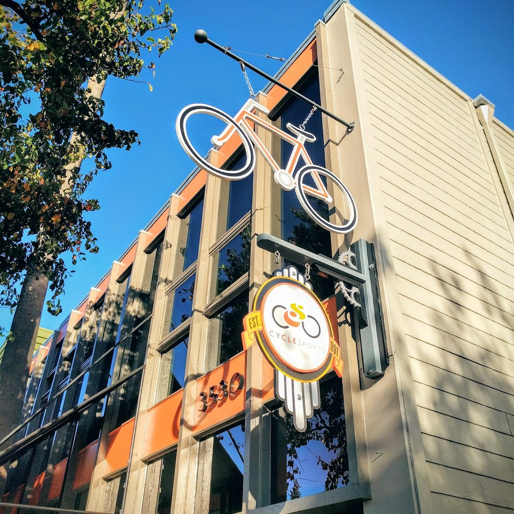 Trek Bicycle Oakland 1