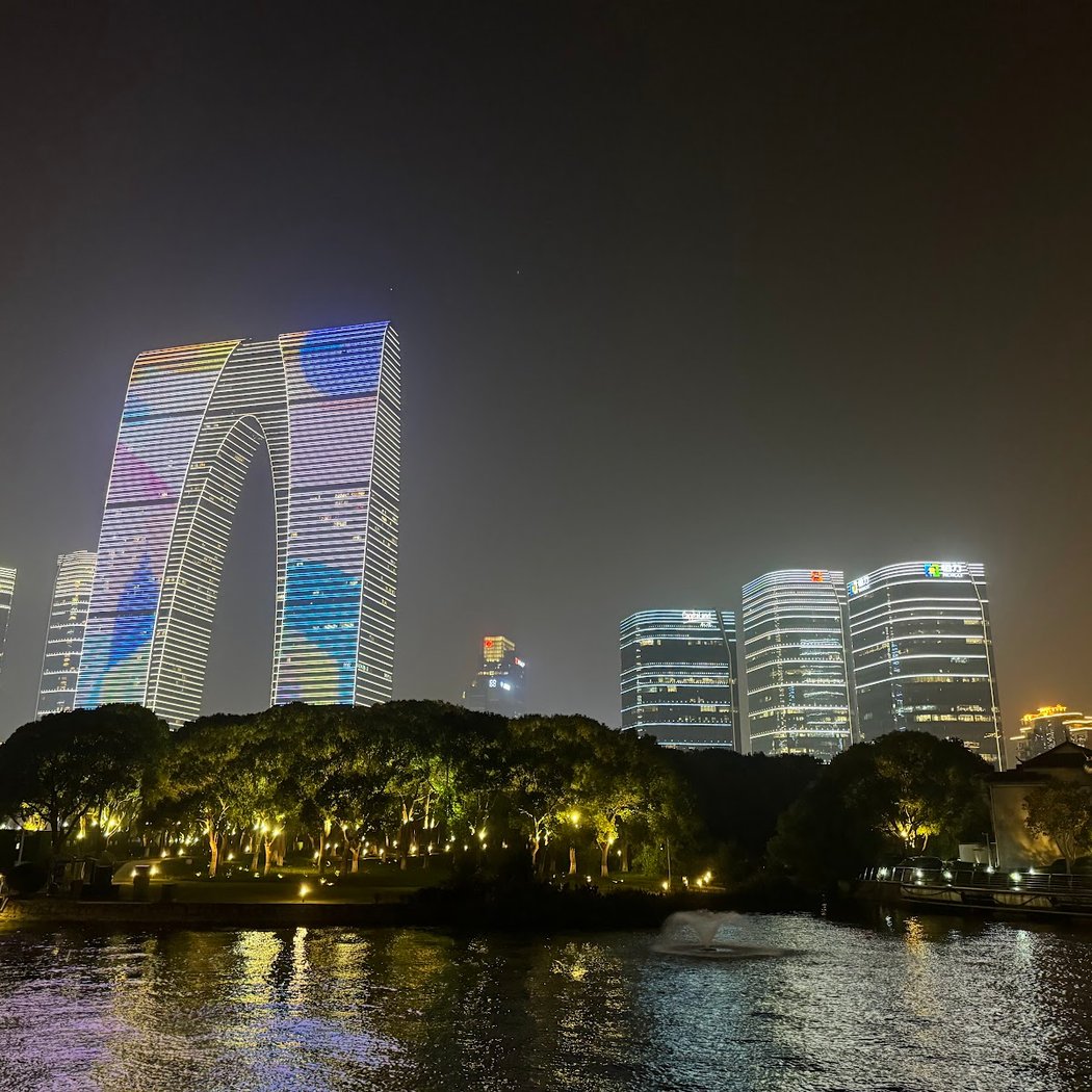 Tonino Lamborghini Hotel Suzhou 3