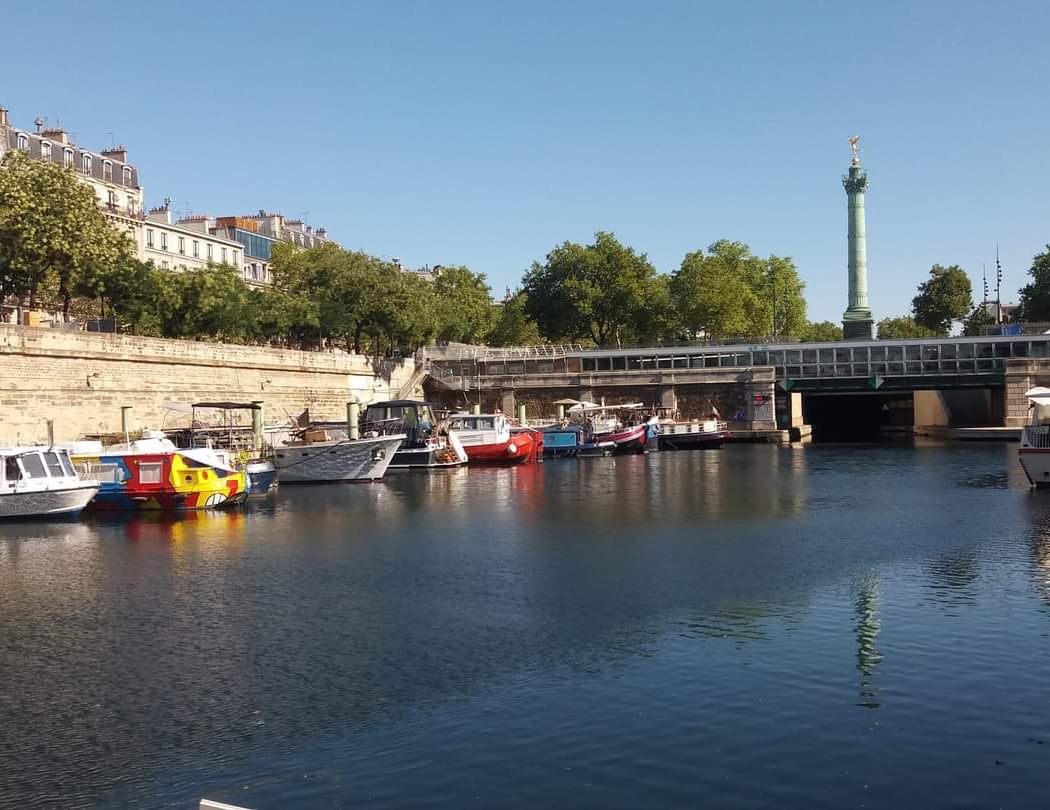 Stroll around Port de l'Arsenal 2