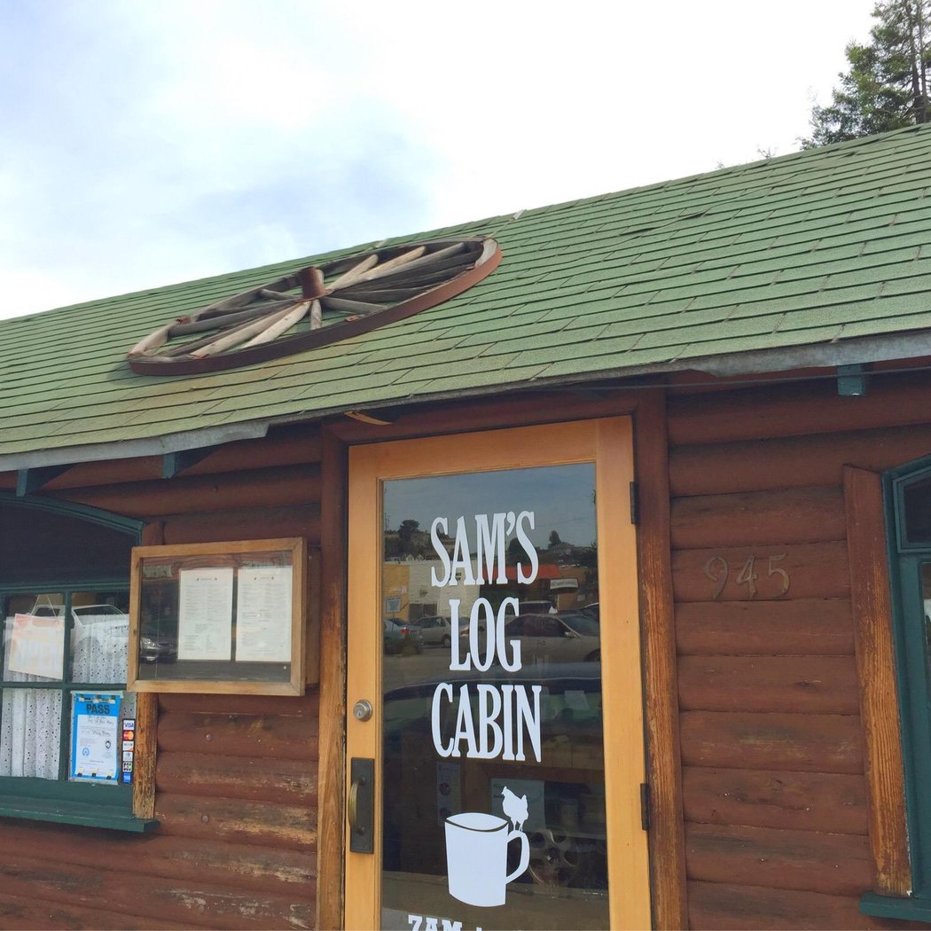 Sam's Log Cabin 2