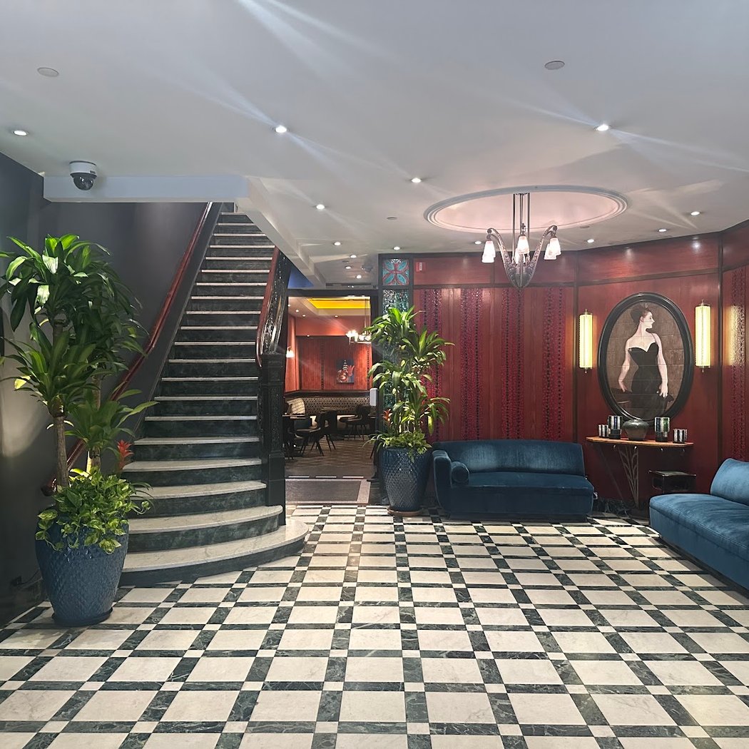 Washington Square Hotel 3